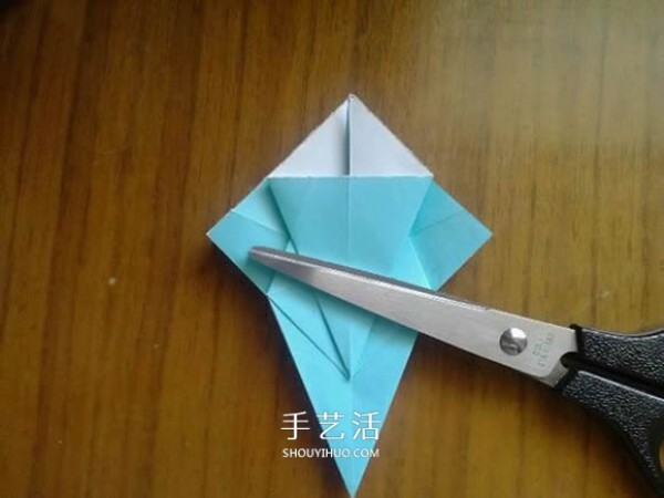 How to fold an eight-petal chrysanthemum and illustrate the 3D chrysanthemum origami tutorial for the Double Ninth Festival