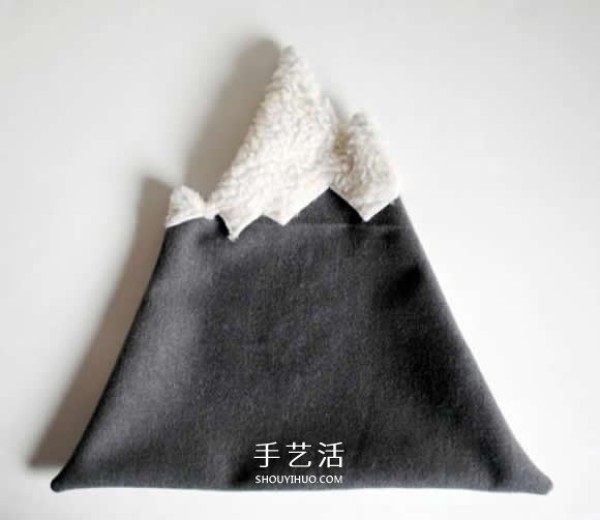 DIY non-woven snow mountain pillow, handmade fabric snow mountain pillow