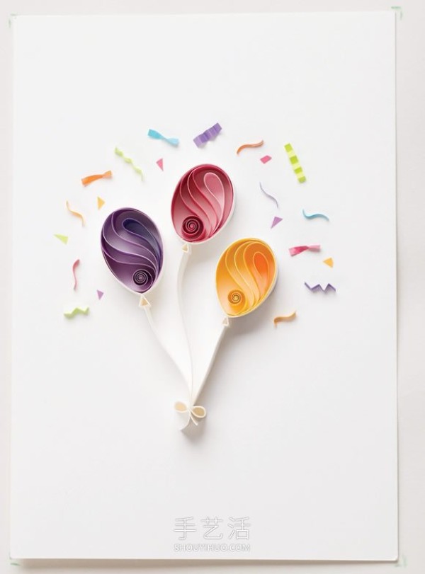 Dry out a few balloons from paper and make a birthday card that everyone will love! 