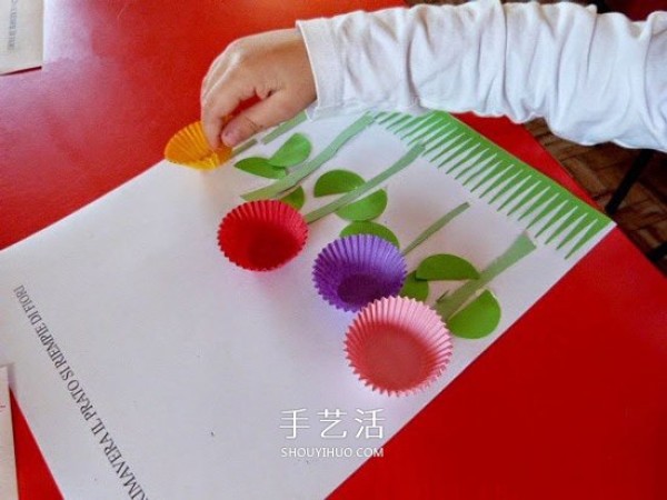 A simple and beautiful way to make Teachers Day greeting cards using cake paper