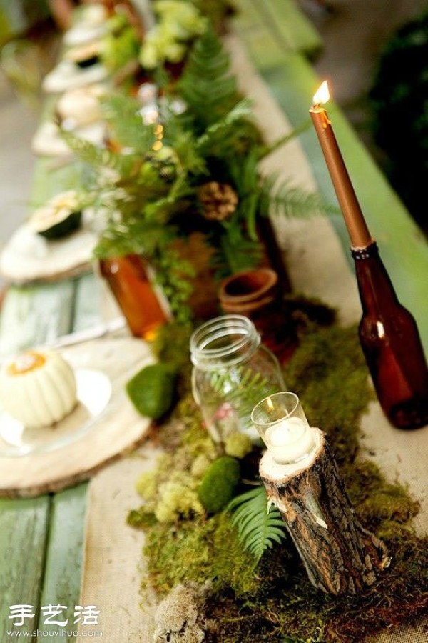 12 Little Ideas for DIY Wedding Decoration with Moss Plants