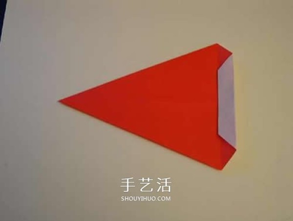 How to make an origami Christmas hat and illustrate the folding steps of a simple Christmas hat