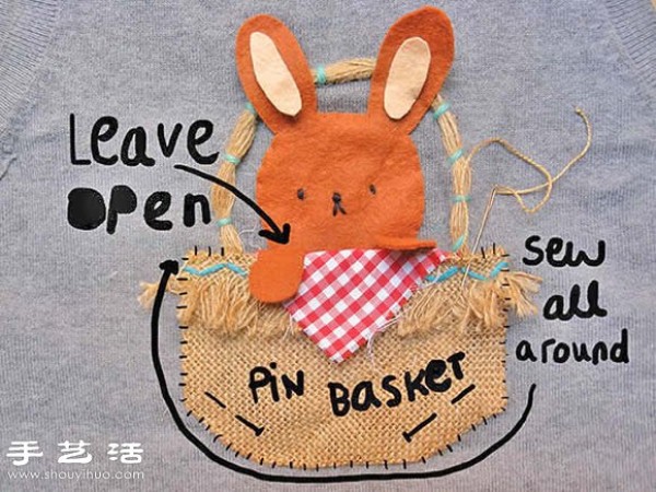 Illustrated Tutorial on Handmade Cute Easter Bunny Pockets