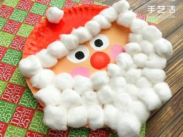 How to make a Paper Plate Santa Claus for children to make a handmade Santa Claus