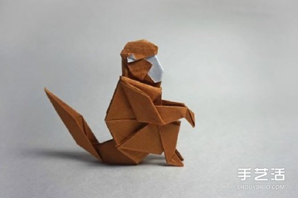 How to make an origami monkey with a three-dimensional squatting monkey origami tutorial with illustrations