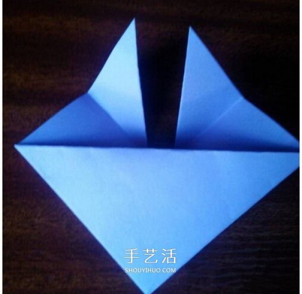 The simplest heart-shaped origami tutorial, kindergarten origami love illustrations