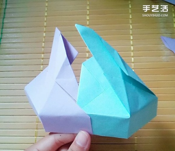 How to Origami a Chinese Valentines Day Gift Box, Illustrations of How to Fold an Octagonal Paper Box