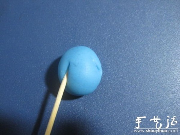 Tutorial on making Doraemon with plasticine