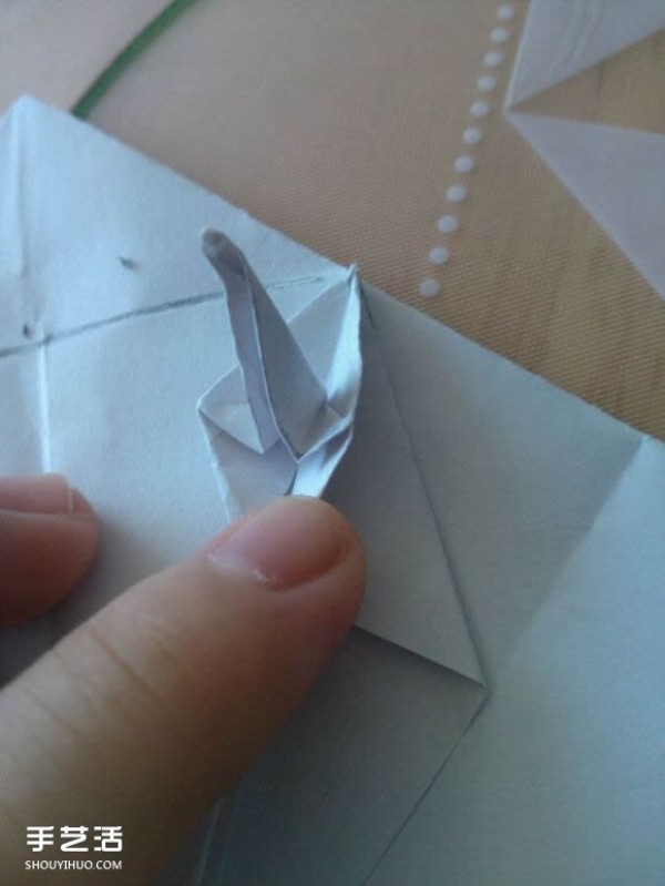 Origami diagram of a grand piano and how to fold a three-dimensional grand piano step by step