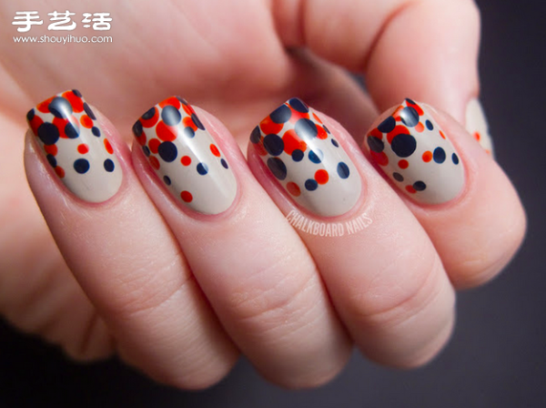 13 Easy-to-Use Autumn and Winter Nail Art Styles