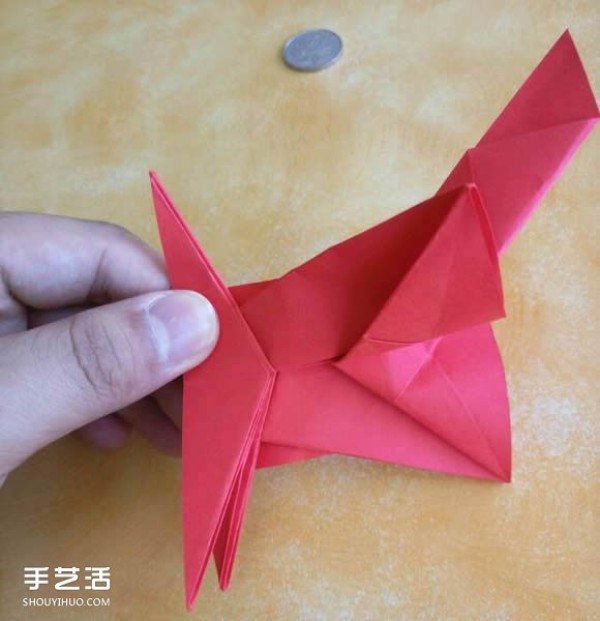 Super complex dog origami method illustrated with plastic surgery steps