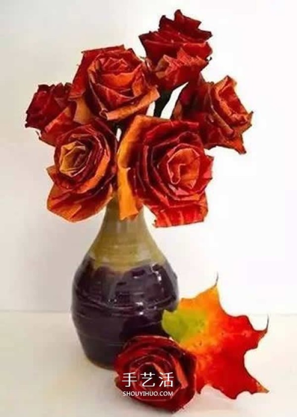 How to make roses with fallen leaves, illustrations of how to make maple leaf roses