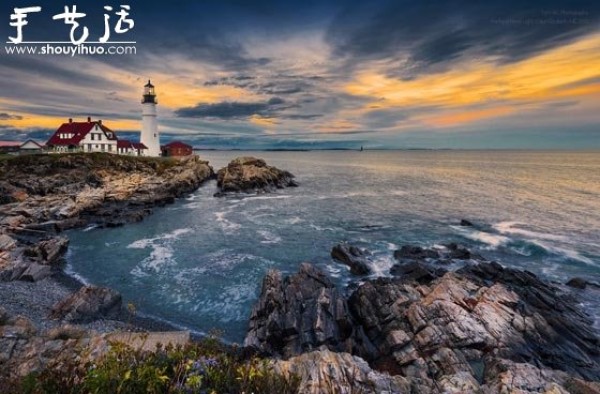 The beautiful lighthouse captured by photographers