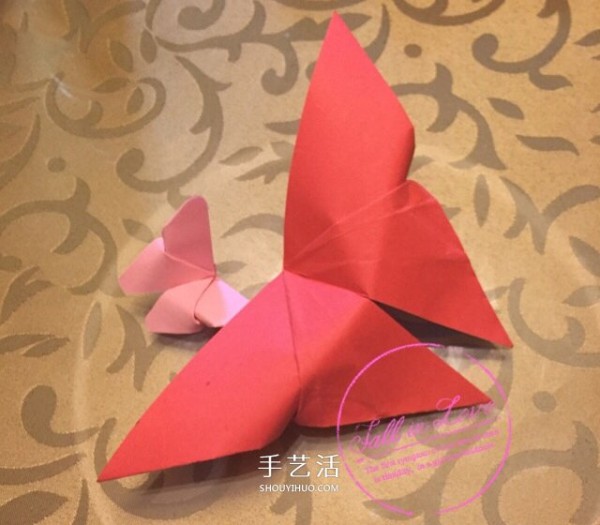 Childrens origami butterfly tutorial, simple and beautiful butterfly folding instructions