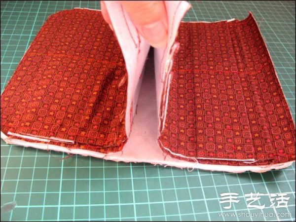 How to make a long wallet by making a homemade patchwork wallet.