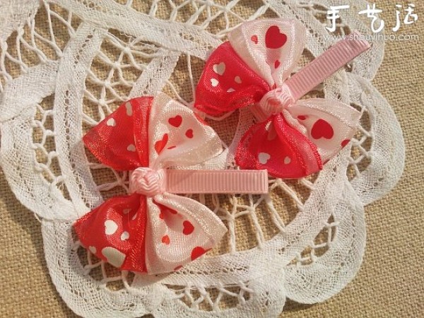 Bow-knot hairpins suitable for little girls