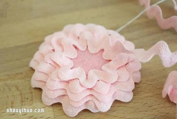 How to make peony head flower by hand with non-woven fabric and lace