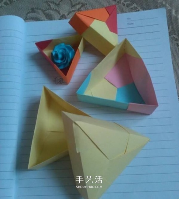 Illustrated Tutorial on How to Fold a Triangular Paper Box and Origami Triangular Box with Cover