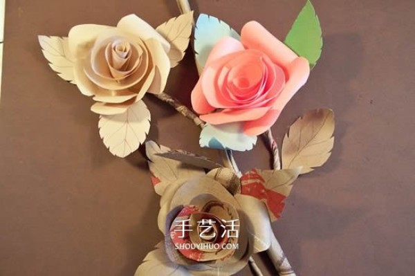 How to make cardboard roses and illustrate how to make simple colored paper roses