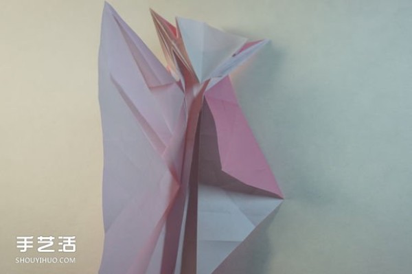 Origami Girls Step-By-Step Illustration and Complex Folding Tutorial for Girls