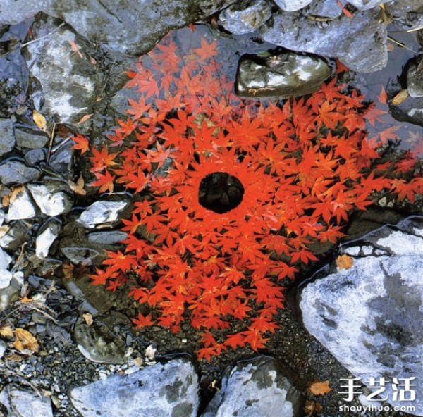 Andy Goldsworthys land sculpture art work