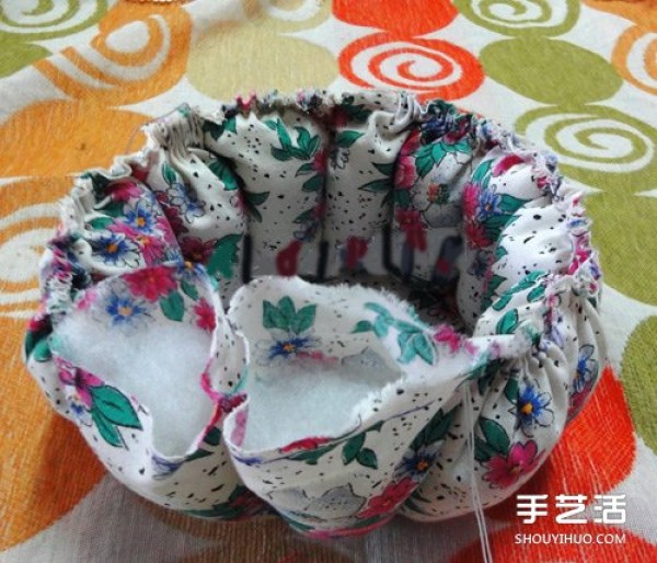 Detailed illustrated tutorial on DIY production method of fabric pumpkin storage basket