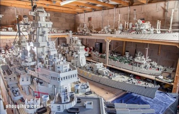 Three years to build the "largest Lego battleship", the record was broken just after completion