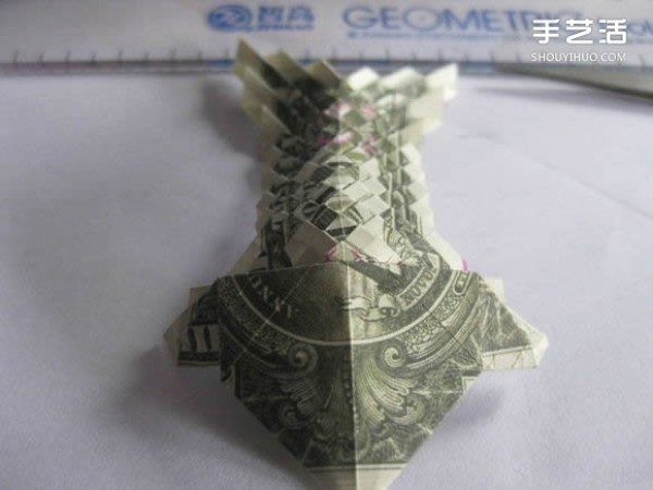 How to fold origami dollar carp and how to fold carp with dollars