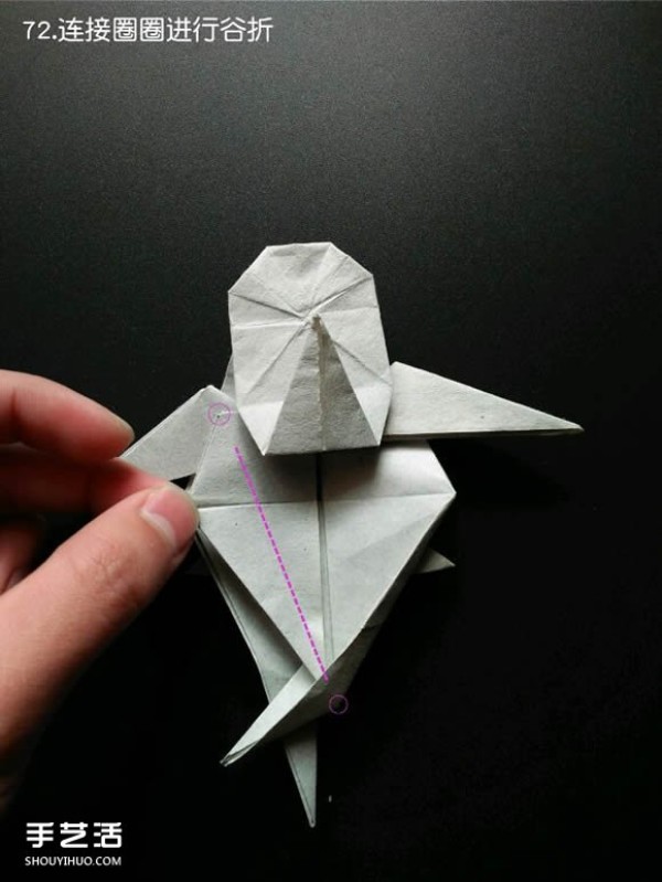 Super complex origami shark illustration, detailed steps for folding a three-dimensional shark