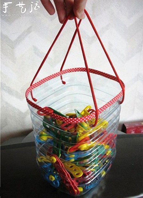 Large-sized mineral water bottle DIY storage basket