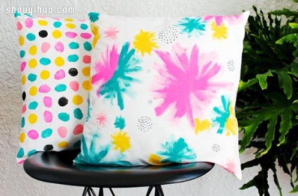 How to hand-paint a colorful hand-painted pillow DIY