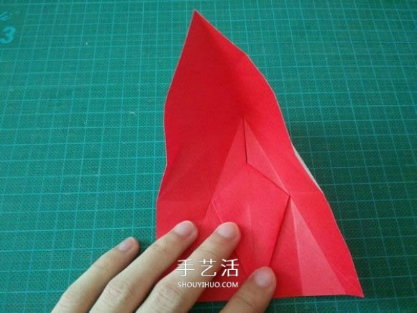 Illustrated tutorial on how to fold the Christmas crane How to fold the Christmas crane