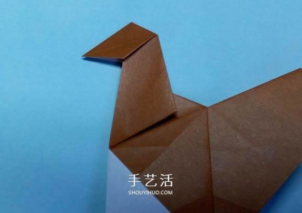 How to fold an origami hen with illustrations and steps of folding a hen