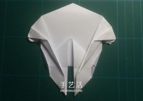 Childrens hand-made origami Daibai illustrates the simple and cute folding method of Daibai