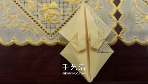 Beautiful 3D Umbrella Origami Illustration Steps to Fold a Paper Umbrella