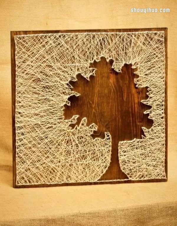 String Art art uses nails and threads to DIY decorative paintings