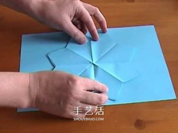 How to make a three-dimensional paper flower greeting card DIY Mothers Day three-dimensional flower greeting card