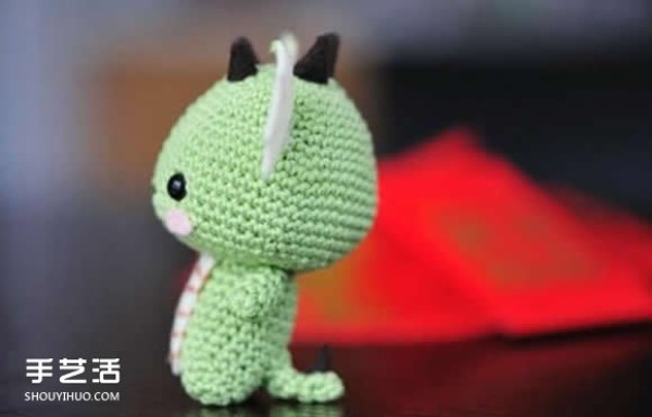 Knitting to make cute little dragons with crochet DIY