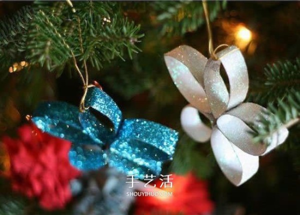 Using toilet paper tube waste to make handmade Christmas tree hanging ornaments