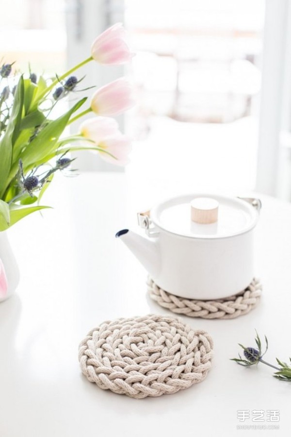 Home-made hand-woven cotton rope coasters will make you fall in love with the simple and natural style~