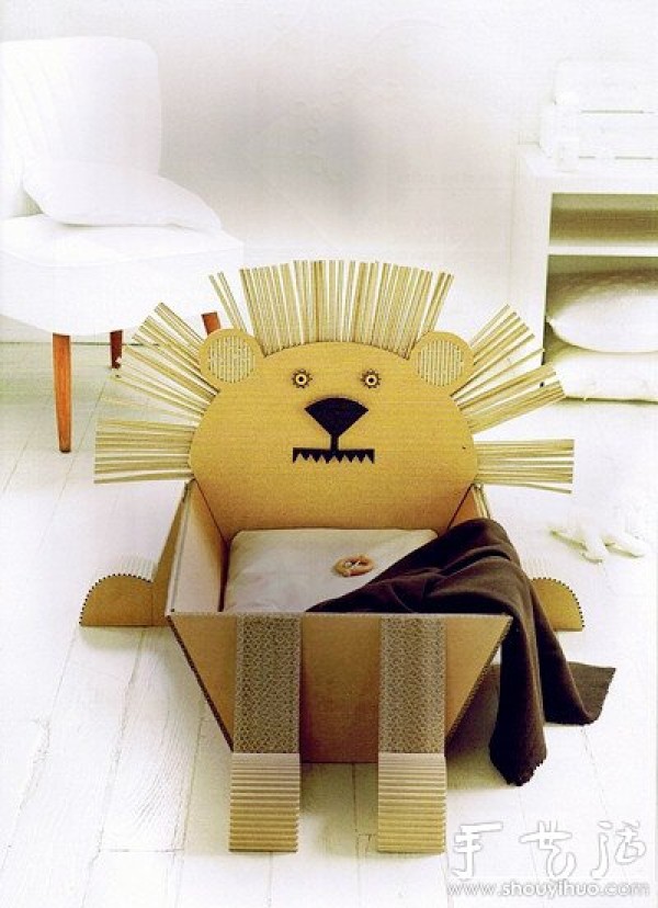 Corrugated cardboard handmade DIY creative animal storage box