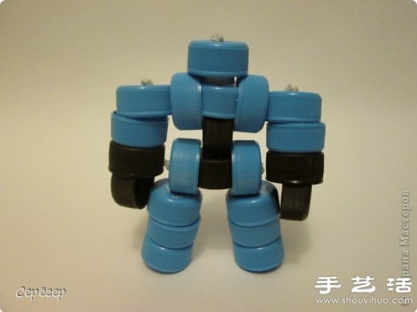 Plastic bottle caps are turned into treasures to make handmade RoboCop toys