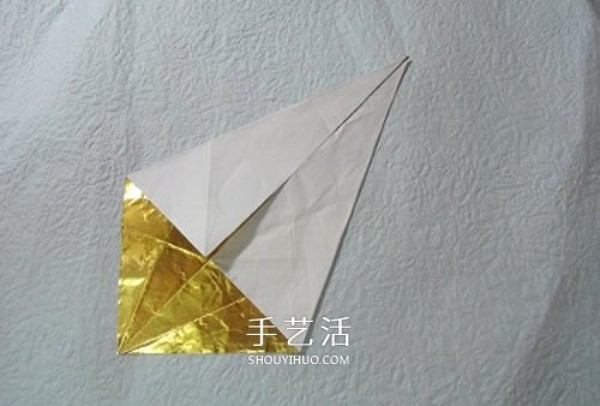 The basic origami method of HTQ butterfly, there are no steps for shaping it! 