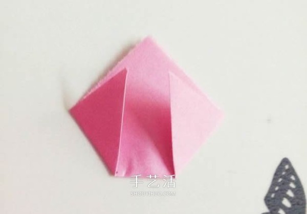 Illustration of how to fold a beautiful origami red rose for Valentines Day