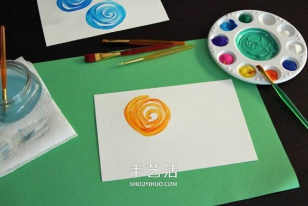 Simple and beautiful! Tutorial on making childrens watercolor rose greeting cards