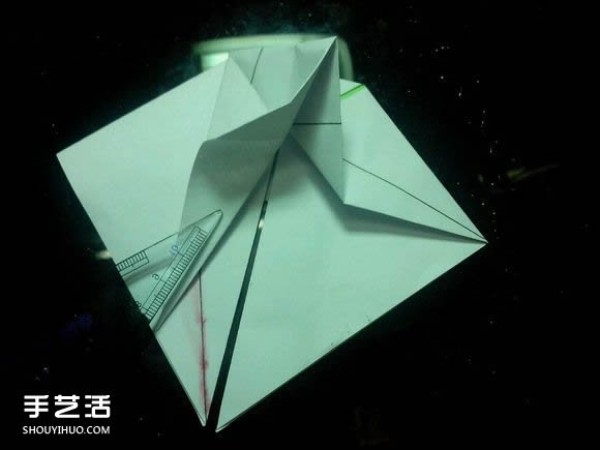 Handmade origami beautiful box illustration with paper crane packaging box folding method