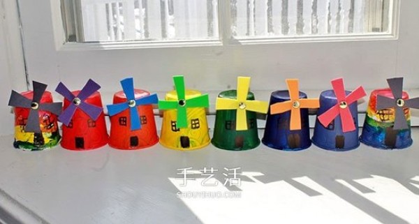 How to make a handmade windmill in a kindergarten and how to make a simple windmill on a paper cup