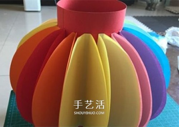 DIY method of making Lantern Festival handmade lanterns for kindergarten