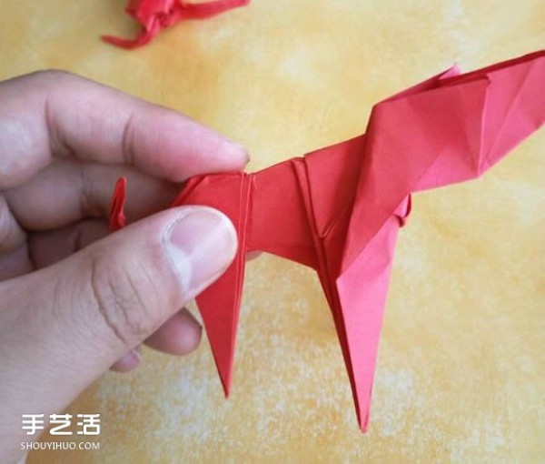 Super complex dog origami method illustrated with plastic surgery steps