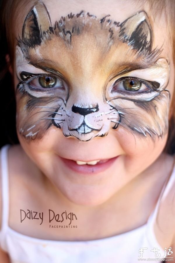 Paintings on childrens faces - "baby face"